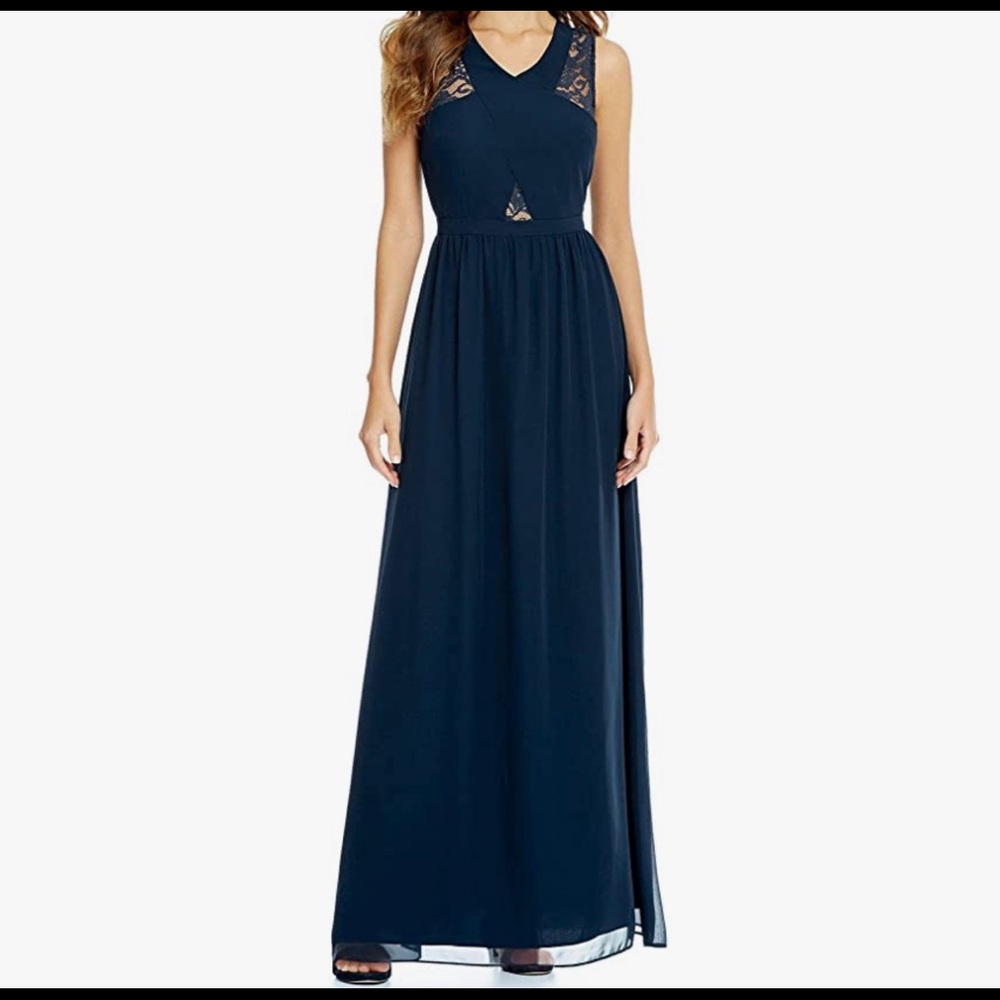 NWT GIANNI BINI Lace Embellished Sleeveless Geneva Navy Blue Dress. Size 6.